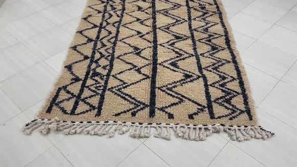 Moroccan rug, berber rug, beni ourain, wool rug, handmade rug, tribal rug, boho rug, shag rug, cream rug, black rug, area rug, moroccan decor, geometric rug